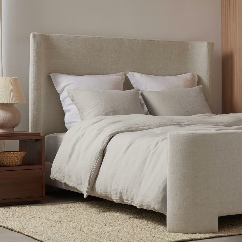 Parachute 100% Linen King Sized Sheets in Bone
